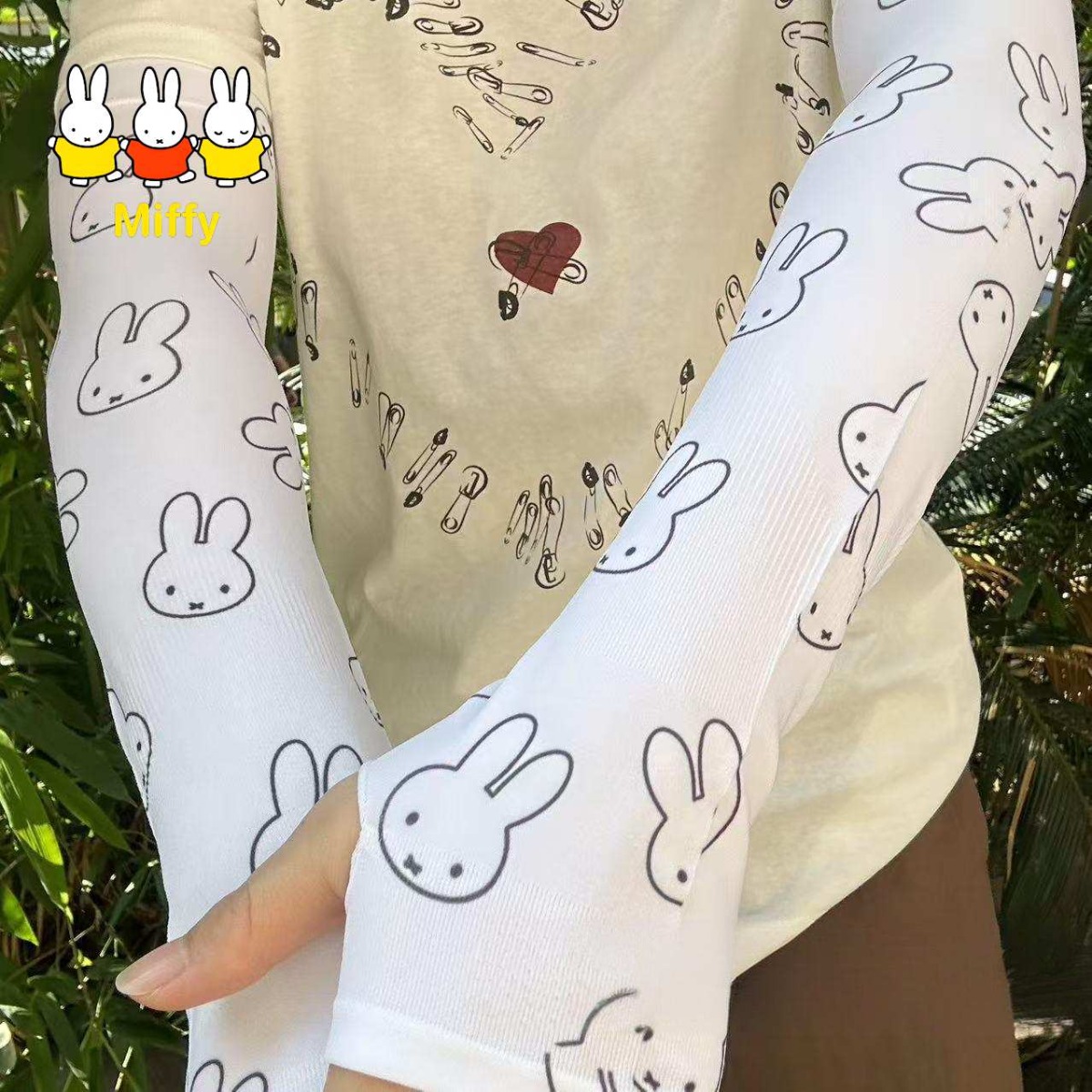 Summer Away Clothing - Manguitos de protección solar Kawaii Miffy: